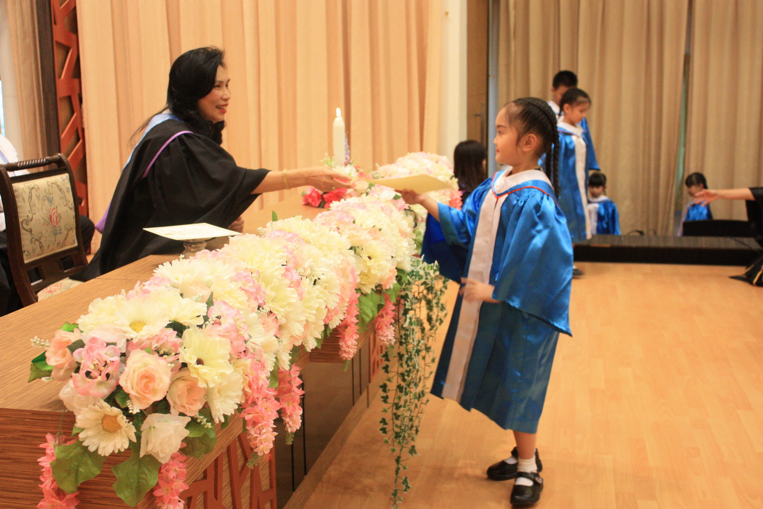 2015-02-28_kindergarten3_Graduation_031